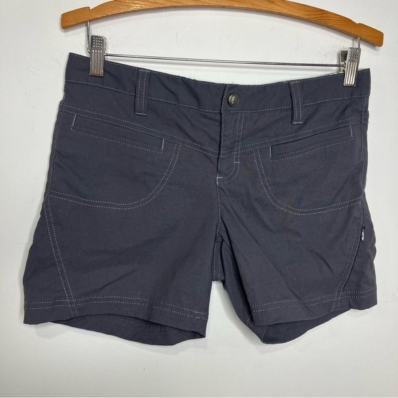Athleta gray quick dry shorts size 4